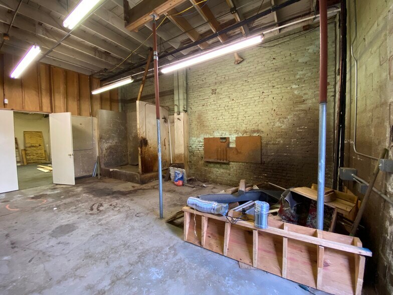 More Photos Of 1212 Broad St, Augusta Storefront Retail Residential For Sale