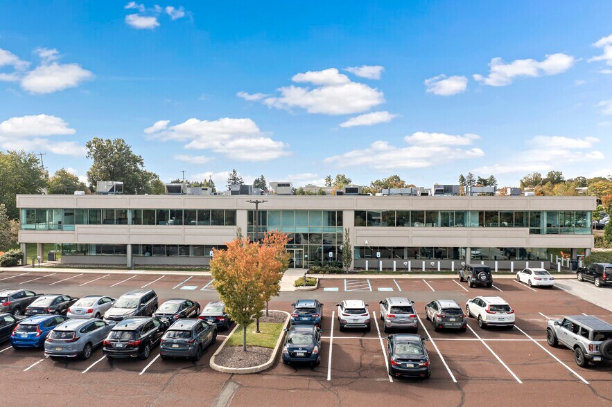 More Photos Of 700 Dresher Rd, Horsham Township Office For Lease