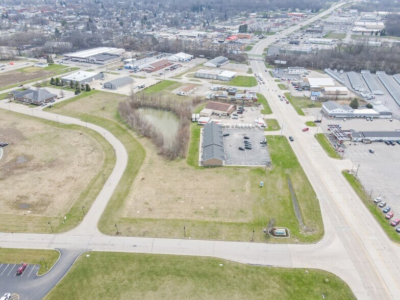 Primary Photo Of 5 N MEMORIAL Dr, New Castle Land For Sale