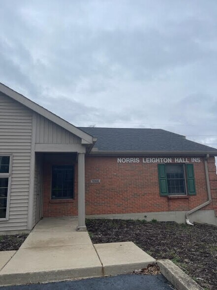 More Photos Of 1060-1066 Summit Dr, Middletown Medical For Sale