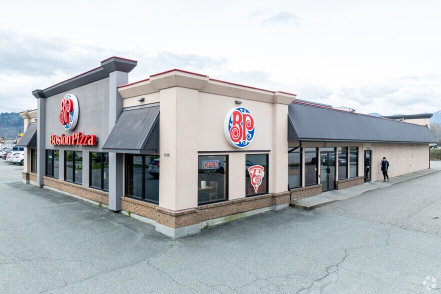 Primary Photo Of 45305 Luckakuck Way, Chilliwack Restaurant For Sale