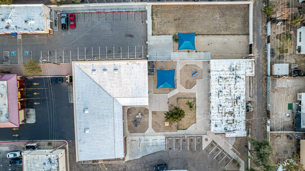 More Photos Of 5827 N 35th Ave, Phoenix Schools For Sale