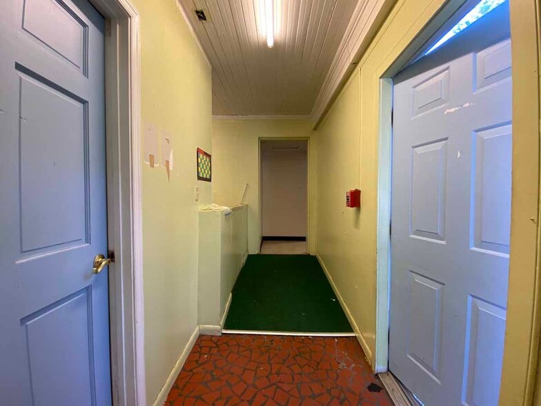 More Photos Of 1020 George Washington Hwy N, Chesapeake Daycare Center For Lease