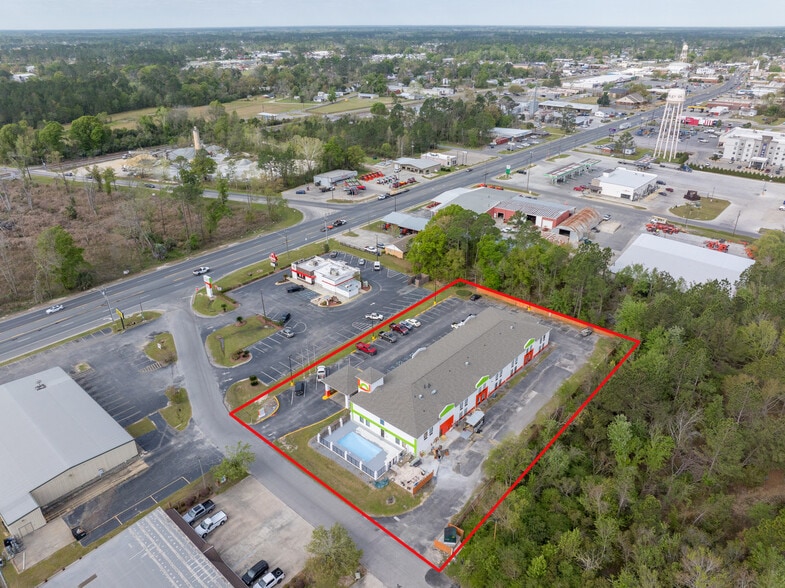 More Photos Of 53 Heritage St, Baxley Hotel For Sale