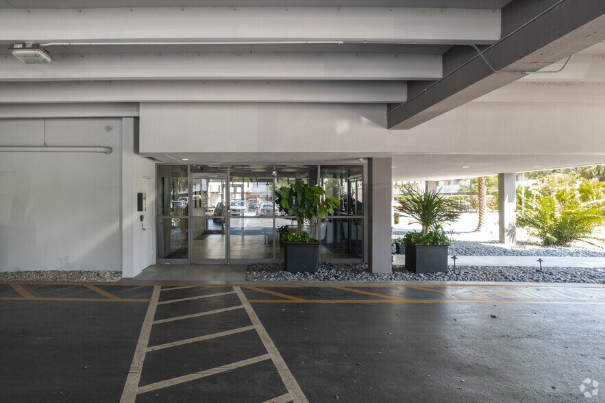 More Photos Of 5901 SW 74th St, Miami Medical For Lease