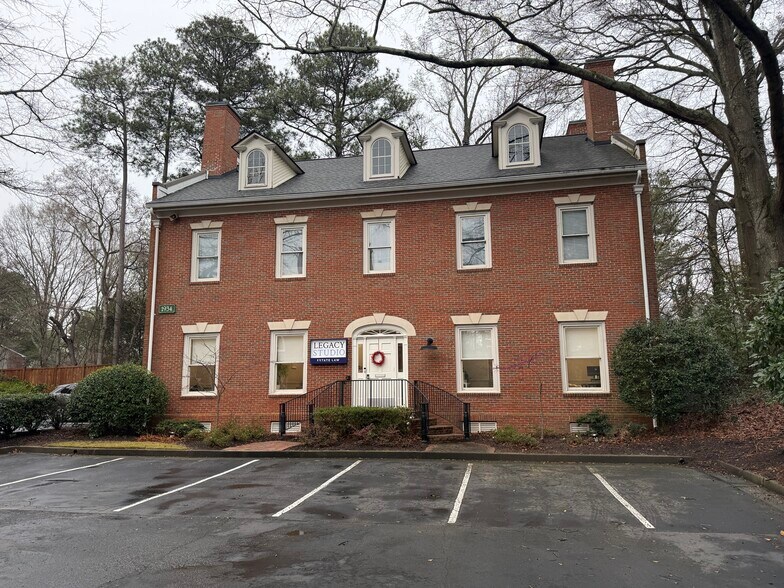 More Photos Of 1934 N Druid Hills Rd NE, Atlanta Office For Sale