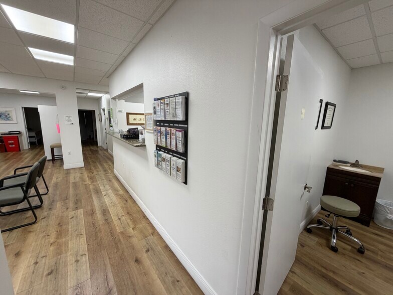 More Photos Of 1906 W Platt St, Tampa Office For Lease