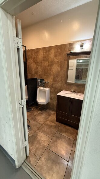 More Photos Of 2339-2433 N Sierra Way, San Bernardino Unknown For Lease