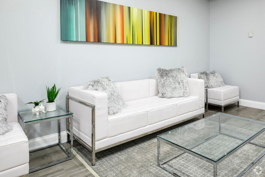 More Photos Of 13000 Harbor Center Dr, Woodbridge Office For Lease