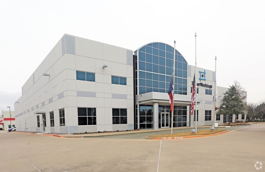 Primary Photo Of 1701 10th St, Plano Warehouse For Sale