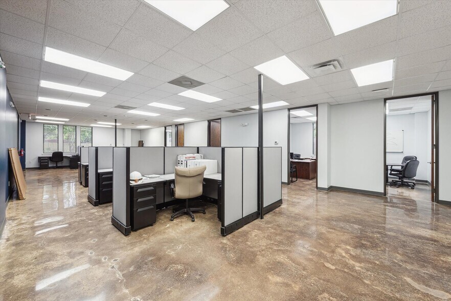 More Photos Of 718 FM 1959 Rd, Houston Medical For Sale