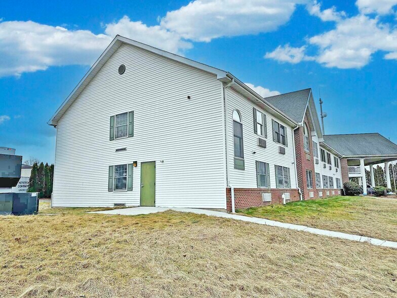300 Courtright Ave, City Of Wilkes Barre, PA 18702 Rehabilitation