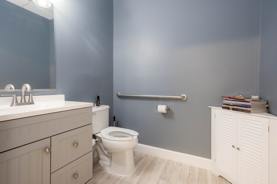 More Photos Of 3901 Mary Eliza Trce NW, Marietta Medical For Lease