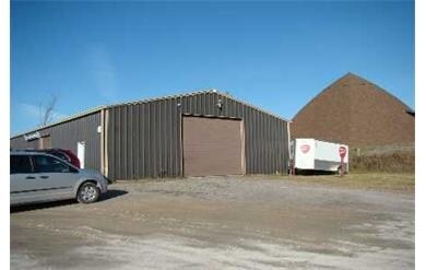 More Photos Of 35 Brook St, Scugog Warehouse For Sale