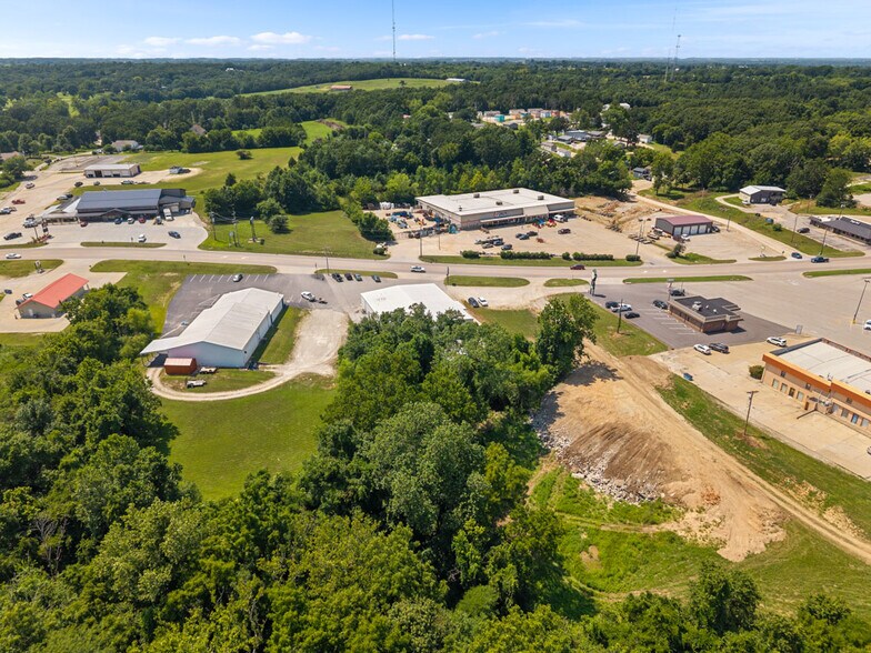 More Photos Of 1812 S Business 54, Eldon Bank For Sale