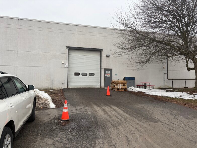 More Photos Of 1999 Mount Read Blvd, Rochester Manufacturing For Lease