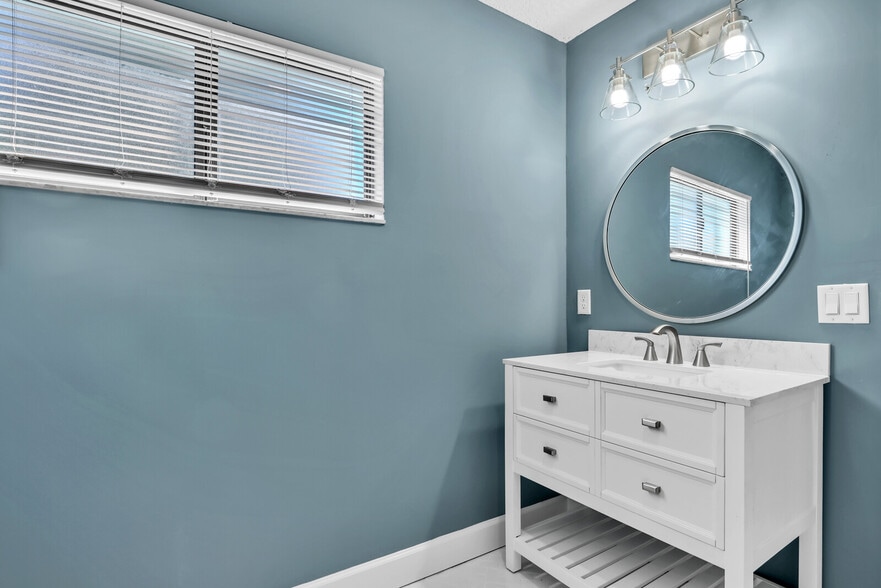 More Photos Of 208 Hopkins St, Neptune Beach Multifamily For Sale