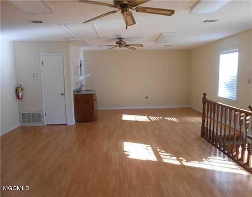More Photos Of 3880 Gautier Vancleave Rd, Gautier Unknown For Lease
