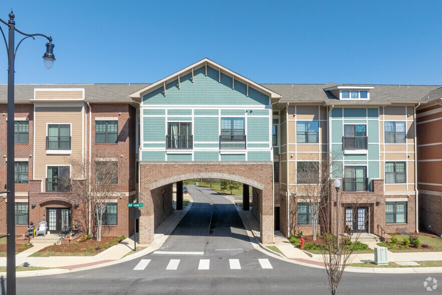 More Photos Of 2330 Jack Warner Pkwy, Tuscaloosa Apartments For Sale