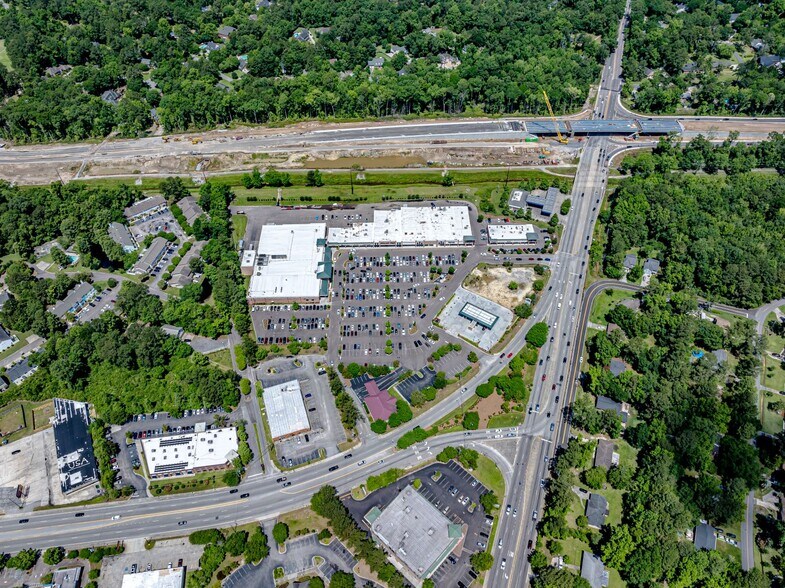 More Photos Of 600-720 Bacons Bridge Rd, Summerville Unknown For Sale