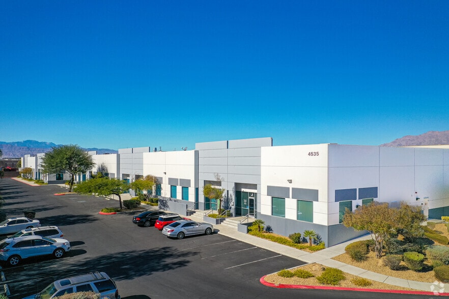 More Photos Of 4535 Statz St, North Las Vegas Warehouse For Sale