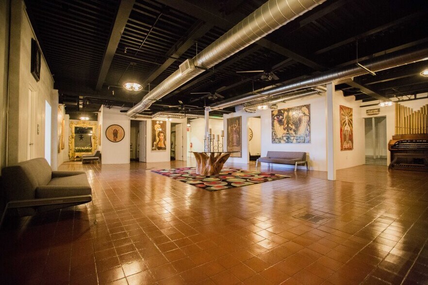 More Photos Of 1001 S Victory Blvd, Burbank Warehouse For Sale