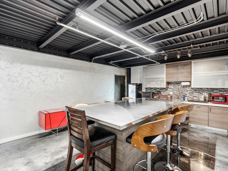 More Photos Of 15481 SW 12th St, Sunrise Flex For Sale