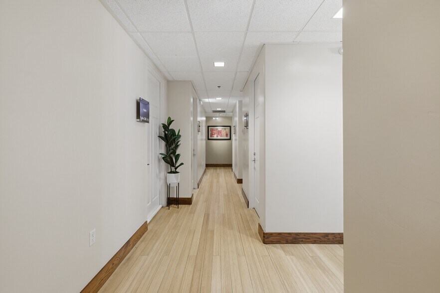 More Photos Of 169 W 2710 S Cir, St George Office For Sale