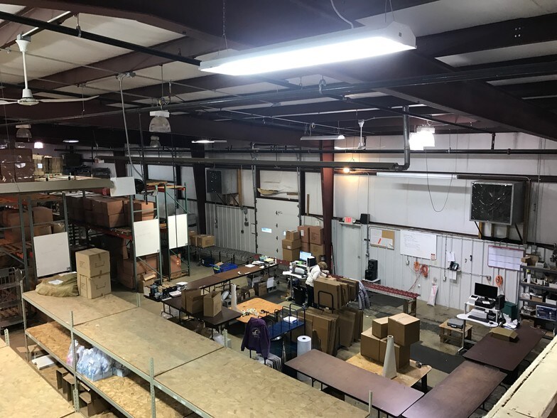 More Photos Of 3 Pequignot Dr, Pierceton Warehouse For Sale