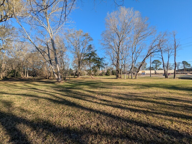 More Photos Of 620 Langham Rd, Beaumont Land For Sale