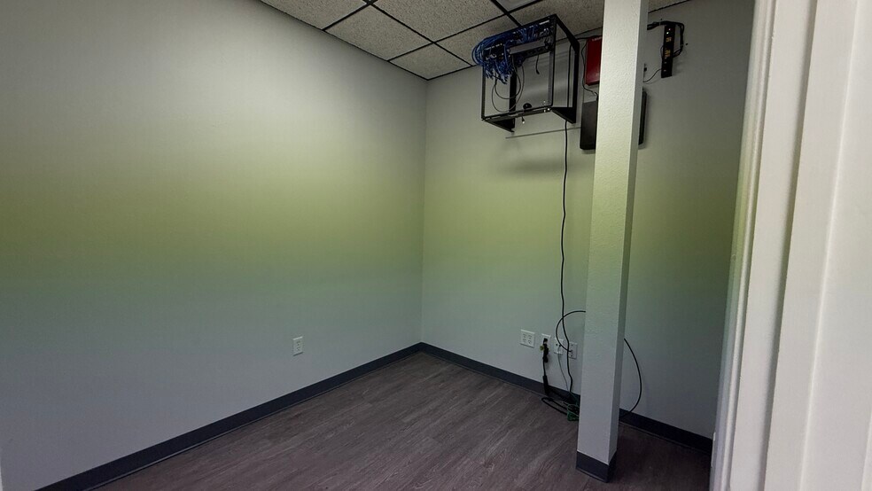 More Photos Of 1941 E 37th St, Odessa Office For Sale
