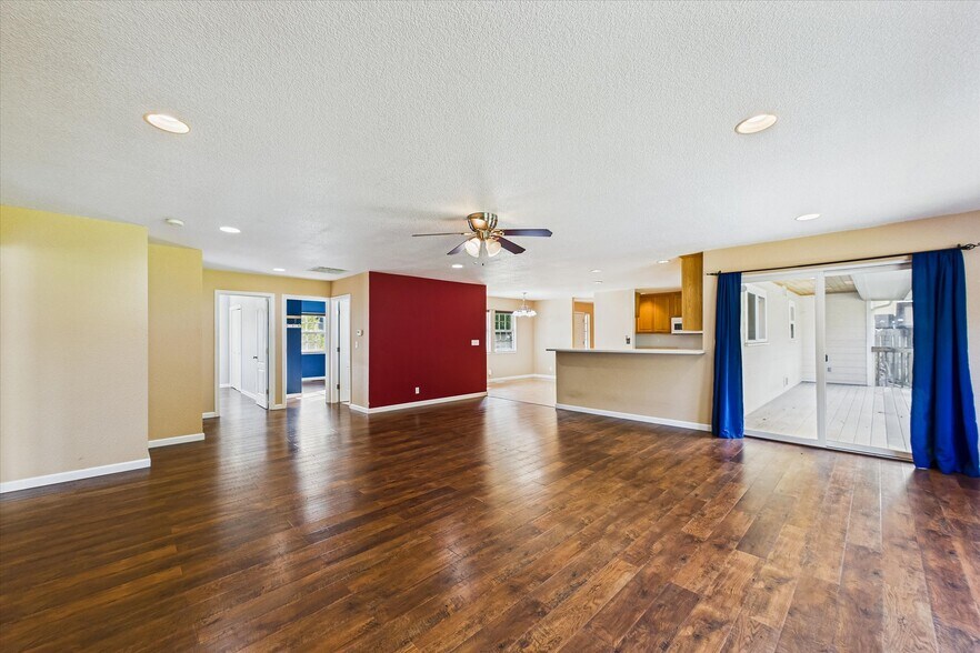 More Photos Of 255 Sorenson Rd, Redcrest Industrial For Sale