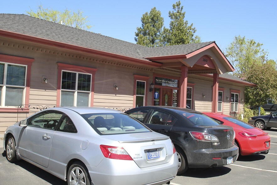 More Photos Of 360 NW Vermont St, Bend Office Residential For Lease