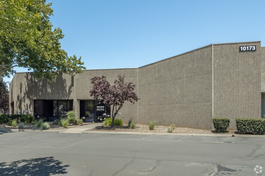 More Photos Of 10151 Croydon Way, Sacramento Unknown For Lease