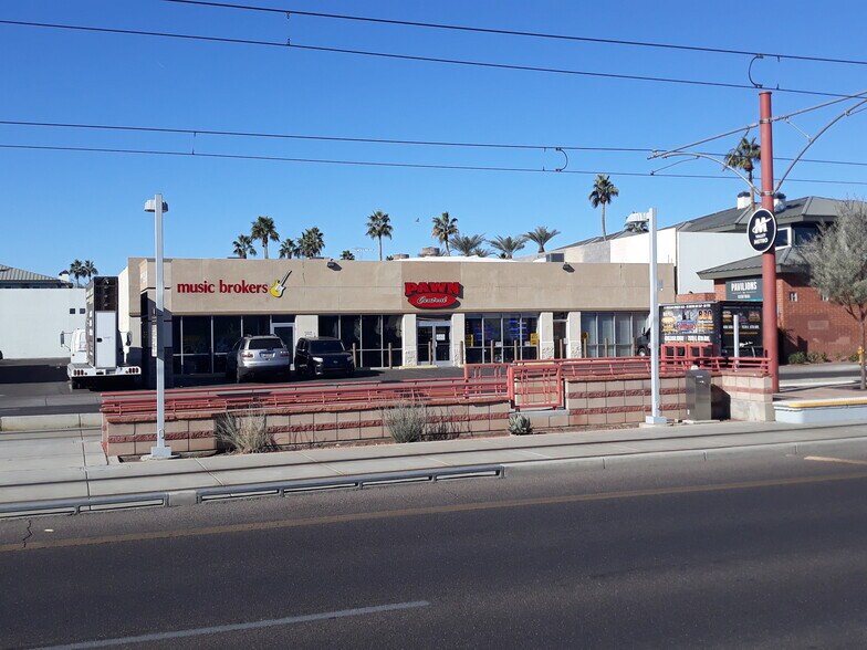 More Photos Of 4420 N Central Ave, Phoenix General Retail For Sale