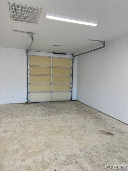 More Photos Of 5725 S Highway 95, Fort Mohave Convenience Store For Sale