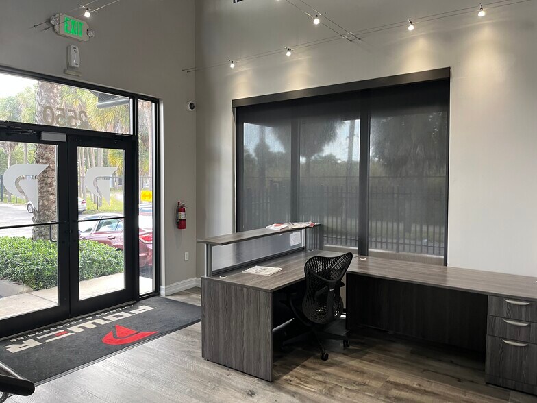 More Photos Of 2550 NW 4th Ct, Fort Lauderdale Warehouse For Sale