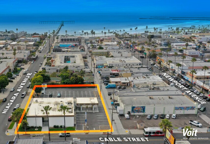 More Photos Of 1858 Cable St, San Diego Bank For Sale