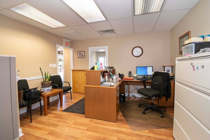 More Photos Of 940 Eddystone Ave, Eddystone Warehouse For Sale