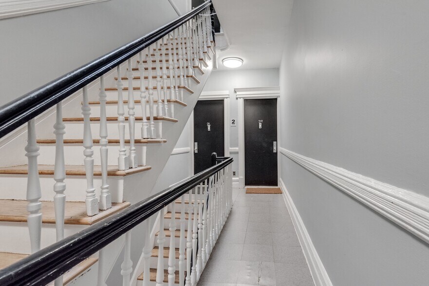 More Photos Of 14 Lincoln Pl, Brooklyn Apartments For Sale