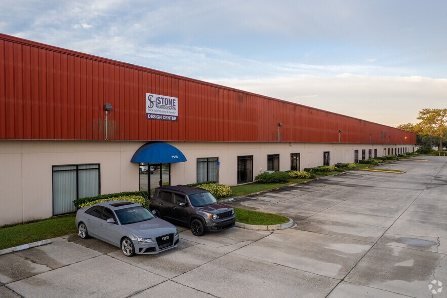 More Photos Of 975 Florida Central Pky, Longwood Unknown For Lease