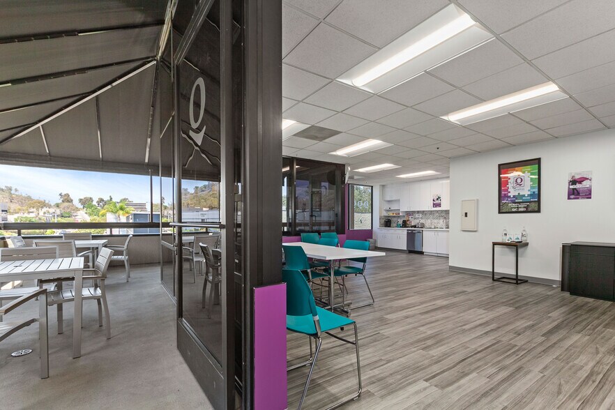 More Photos Of 4545 Murphy Canyon Rd, San Diego Office For Lease