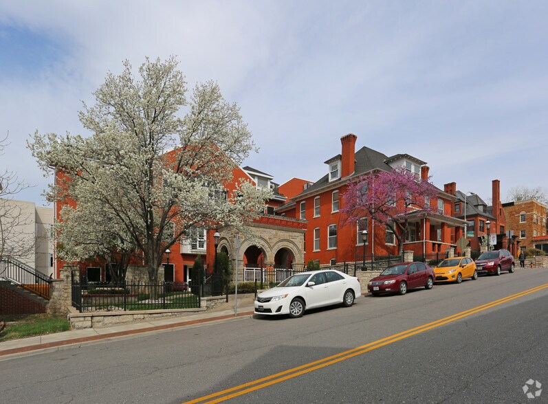 More Photos Of 1100 Pennsylvania Ave, Kansas City Office For Sale