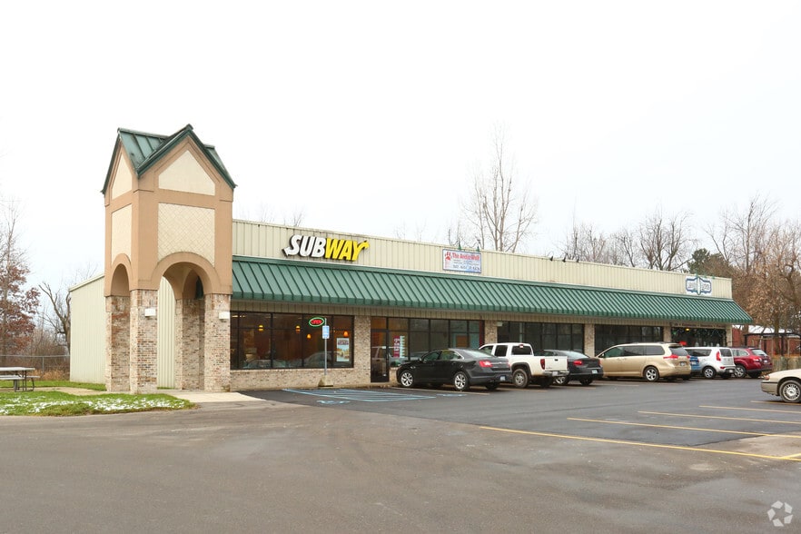 Primary Photo Of , Laingsburg General Retail For Sale