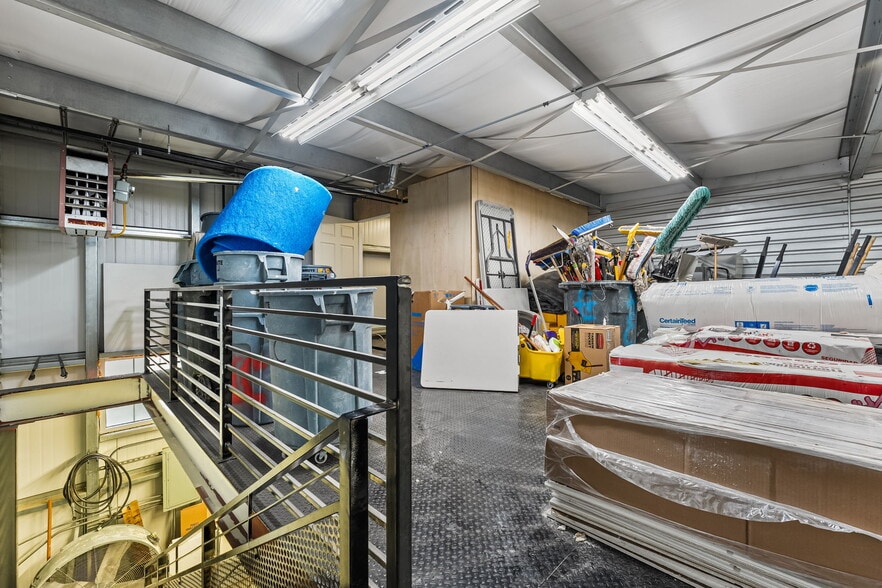 More Photos Of 9341 Commerce Center St, Highlands Ranch Warehouse For Sale