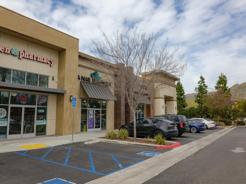 More Photos Of 12930 Day St, Moreno Valley Storefront For Lease