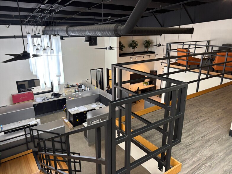 More Photos Of 4260 Ralph Jones Dr, South Bend Warehouse For Sale