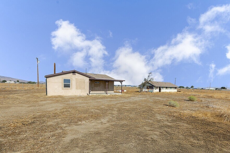 More Photos Of 39010 12th St E, Palmdale Industrial For Sale