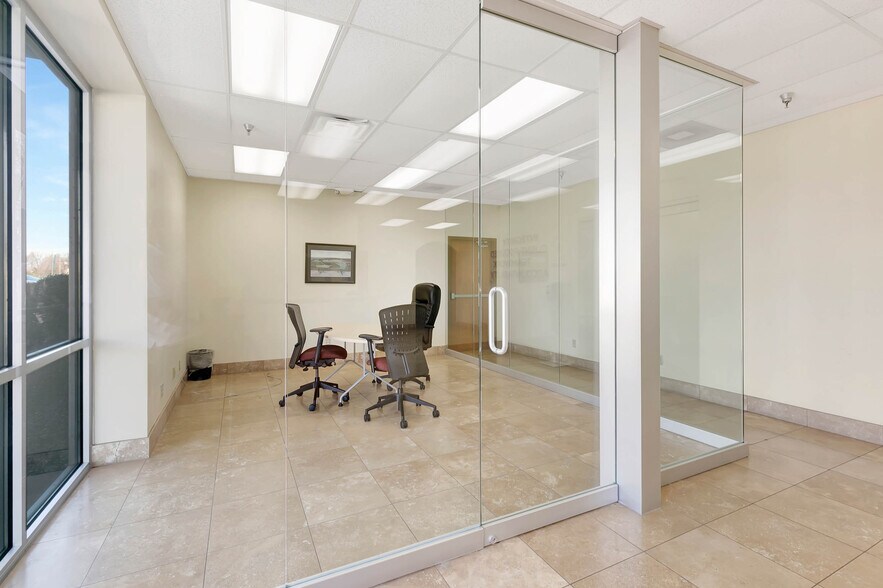 More Photos Of 3720 Amnicola Hwy, Chattanooga Unknown For Lease