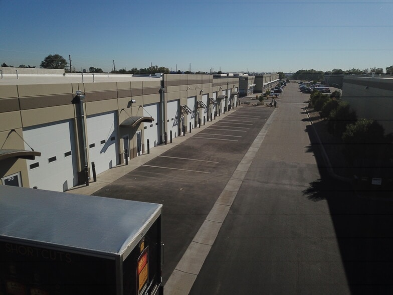 More Photos Of 7280 Gilpin Way, Denver Warehouse For Lease
